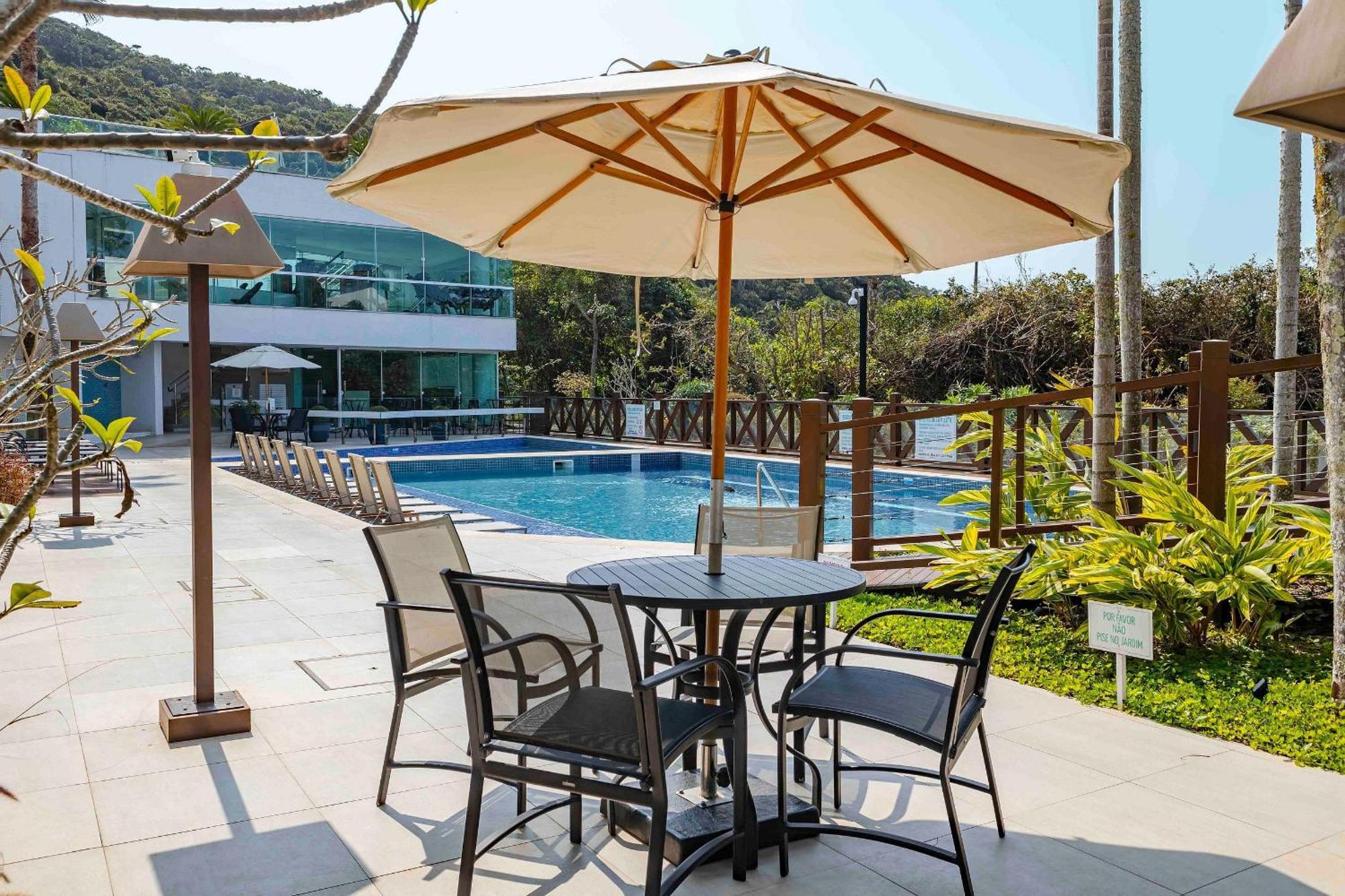 Varandas Do Atlantico - Confortavel Apto Em Condominio Pe Na Areia Bombinhas Dış mekan fotoğraf